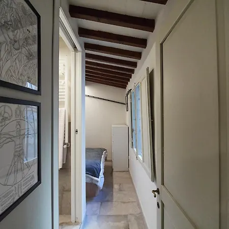 Dante, Apartment In The Historic Center-3